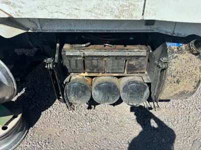 Volvo VNL Battery Box