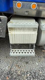 Western Star 4900EX Battery Box