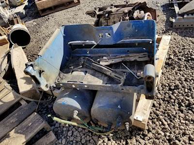 Freightliner Cascadia 125 Battery Box