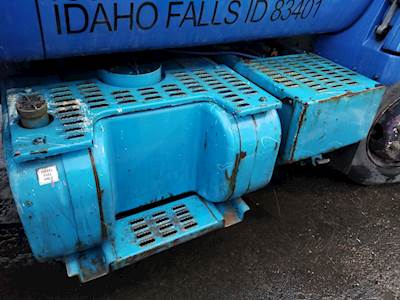 GMC TopKick C6500 Battery Box for a 1996 GMC C6000 Topkick