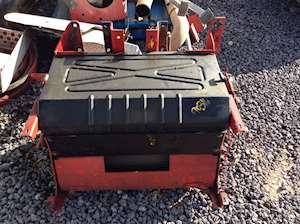 Kenworth T700 Battery Box
