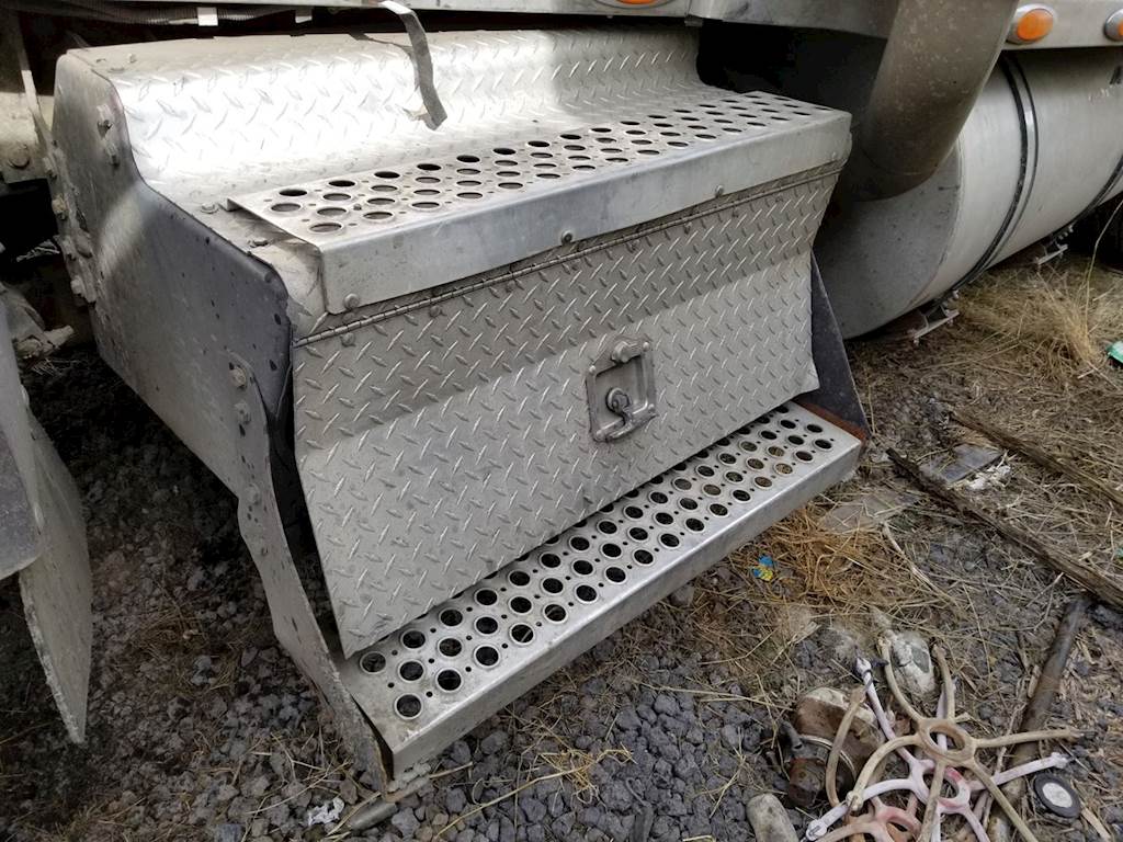 2006 Kenworth T800 Battery Box For Sale Ucon, ID 213188