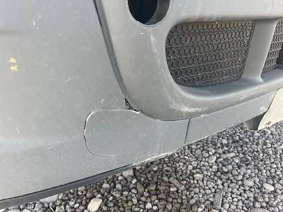 Freightliner Cascadia 113 Front Bumper