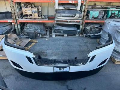 Freightliner Cascadia Front Bumper for a 2020 Freightliner Cascadia 126