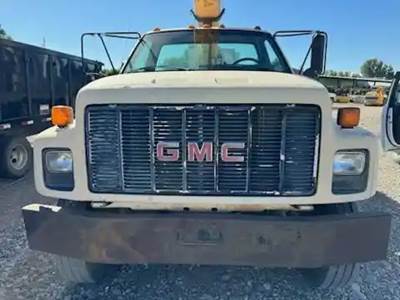 GMC TopKick C7000 Front Bumper for a 1994 GMC C7000 Topkick
