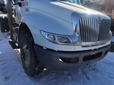 International DuraStar 4300 Front Bumper