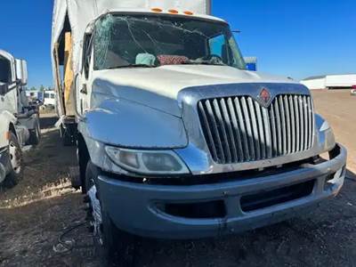 International DuraStar 4300 Front Bumper