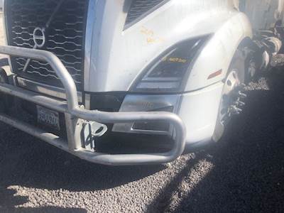 Volvo VNL Front Bumper