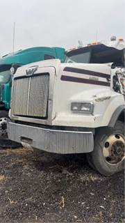 Western Star 4900SA Front Bumper for a 2014 Western Star 4900 SA