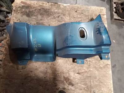 Freightliner Cascadia 125 Left Cab Fairing