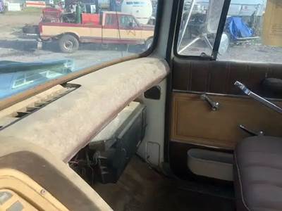 Ford LN7000 Cab Assembly