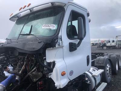 Freightliner Cascadia 125 Cab Assembly
