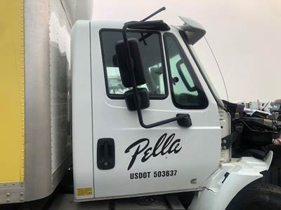 International DuraStar 4400 Cab Assembly