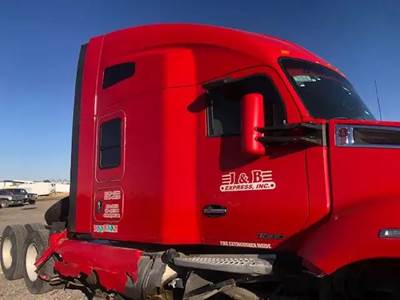 Kenworth T680 Cab Assembly