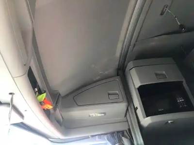 Kenworth T680 Cab Assembly