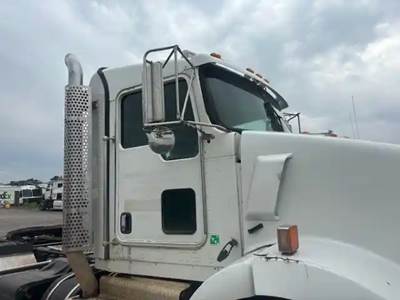 Kenworth T800 Cab Assembly