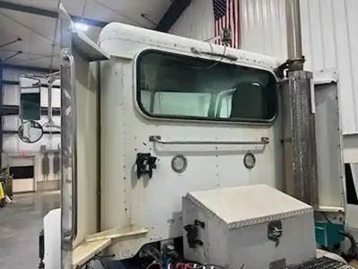 Peterbilt 378 Cab Assembly