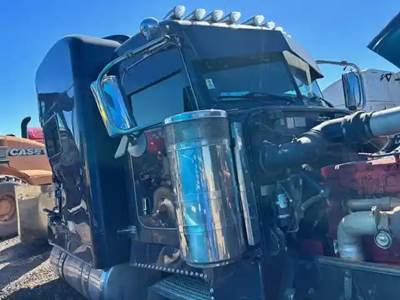 Peterbilt 389 Cab Assembly