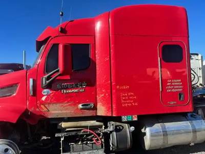 Peterbilt 579 Cab Assembly