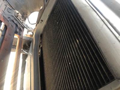 Ford F-800 Charge Air Cooler (ATAAC) for a 1992 Ford F800
