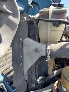 Freightliner Cascadia 125 Charge Air Cooler (ATAAC)