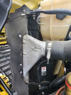 Freightliner Cascadia 125 Charge Air Cooler (ATAAC)