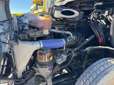 Freightliner Cascadia 126 Charge Air Cooler (ATAAC)
