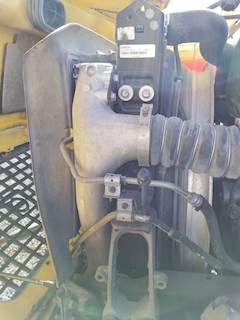Volvo VNL Charge Air Cooler (ATAAC)