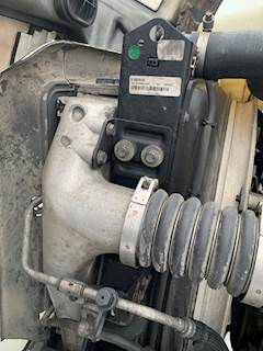 Volvo VNL Charge Air Cooler (ATAAC)