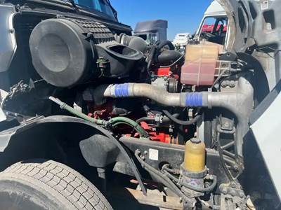 Volvo VNL Charge Air Cooler (ATAAC)