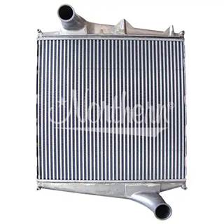 Volvo VNL Charge Air Cooler (ATAAC)