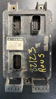 Eaton-Fuller RTLO18913A Chassis Control Module for a 2015 Peterbilt 579