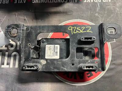 Eaton-Fuller UNIVERSAL Chassis Control Module for a 2020 Peterbilt 567