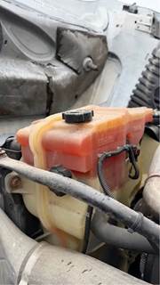 Freightliner Cascadia 125 Coolant Reservoir