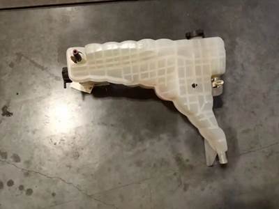Kenworth T680 Coolant Reservoir