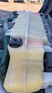 Volvo VNL Coolant Reservoir