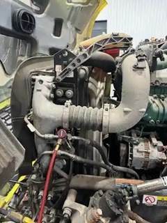Volvo VNL Cooling Assembly
