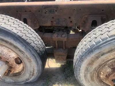 Meritor-Rockwell 46-160 Cutoff for a 1995 Ford L9000