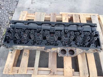 Detroit Series 60 12.7L DDEC III Cylinder Head