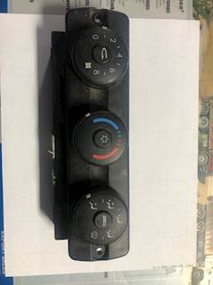 Freightliner Cascadia 125 Dashboard Switch