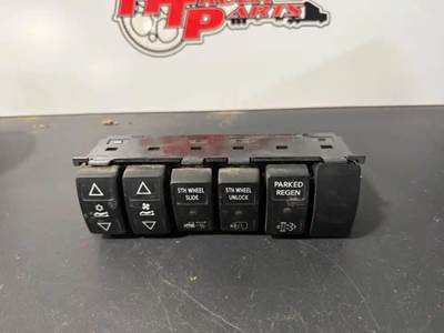 International LT625 Dash Control Module