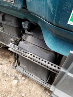 Freightliner Cascadia 125 DEF Tank