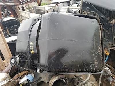 Freightliner Cascadia 125 DEF Tank