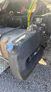 Freightliner M2 106 DEF Tank