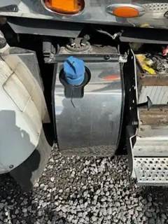 International LoneStar DEF Tank