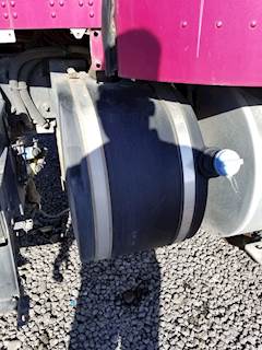 Kenworth T660 DEF Tank