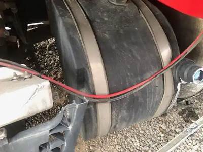 Kenworth T680 DEF Tank