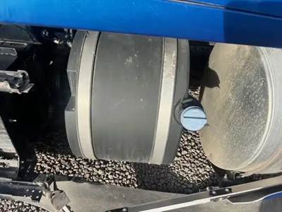 Kenworth T680 DEF Tank