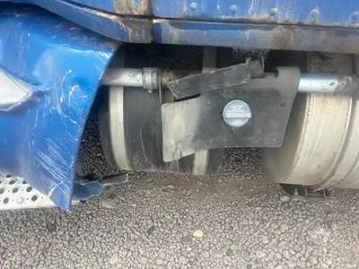 Kenworth T680 DEF Tank