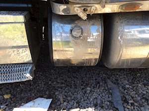 Peterbilt 386 DEF Tank
